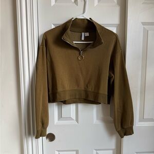 Olive Green Cropped Pullover with Ring Zipper